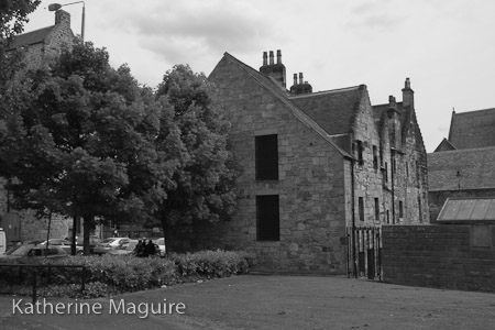 Old est House